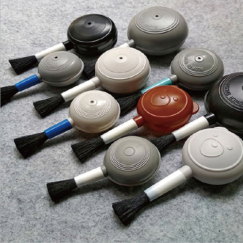 స్కోప్‌లు లేదా గ్రూవ్‌లను క్లీనింగ్ చేయడానికి కార్టూన్ బేర్ బ్లోయింగ్ బ్రష్